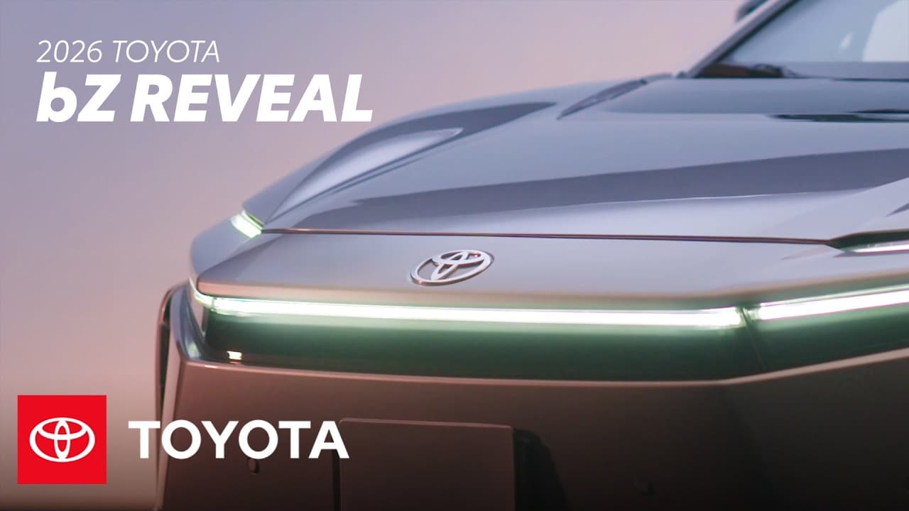 Toyota bZ
Light Trails